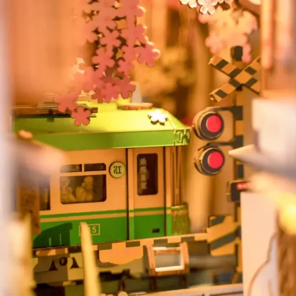Robotime Sakura Densya - Image 3